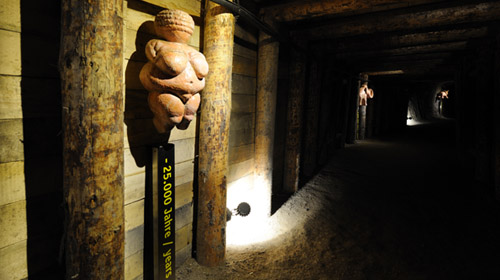 hall_04